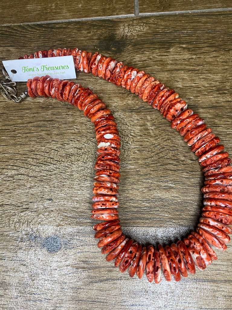 Coral shell necklace